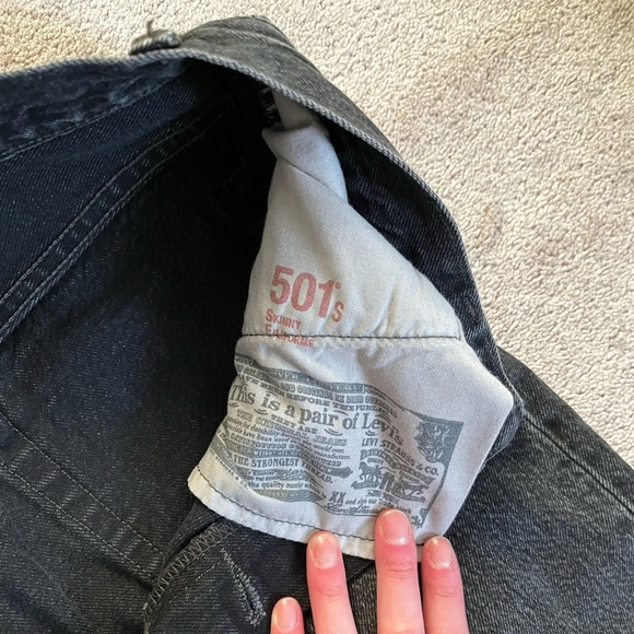 Levi’s 501 women’s Jean. - Picture 2 of 3
